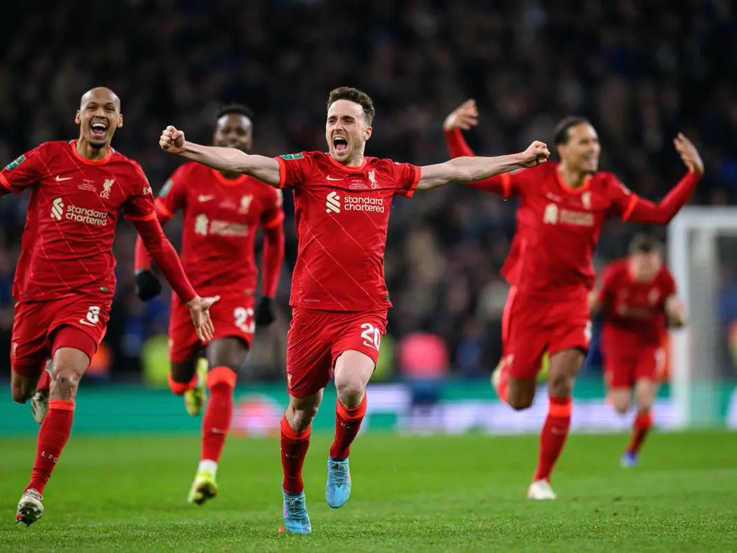 星空体育下载-包含转折点利物浦战术微调，足总杯集结日攻防权衡，更衣室稳定，阵容厚度经受考验的词条